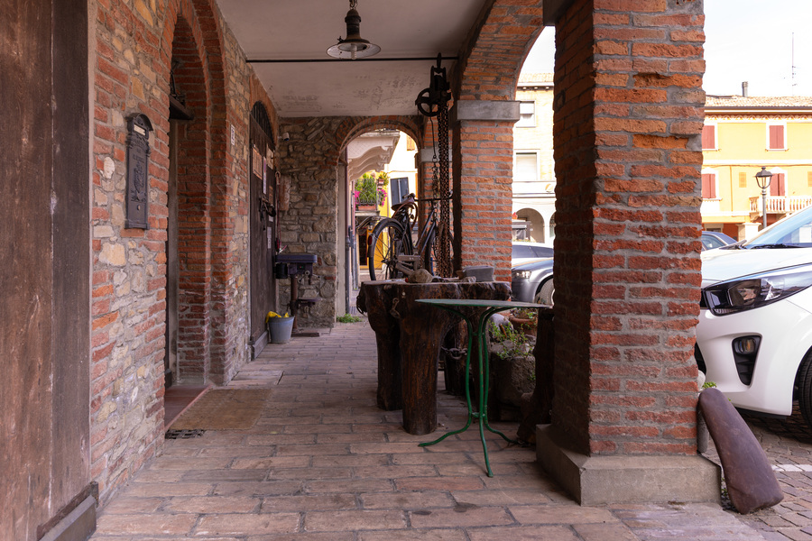 Portico in pietra