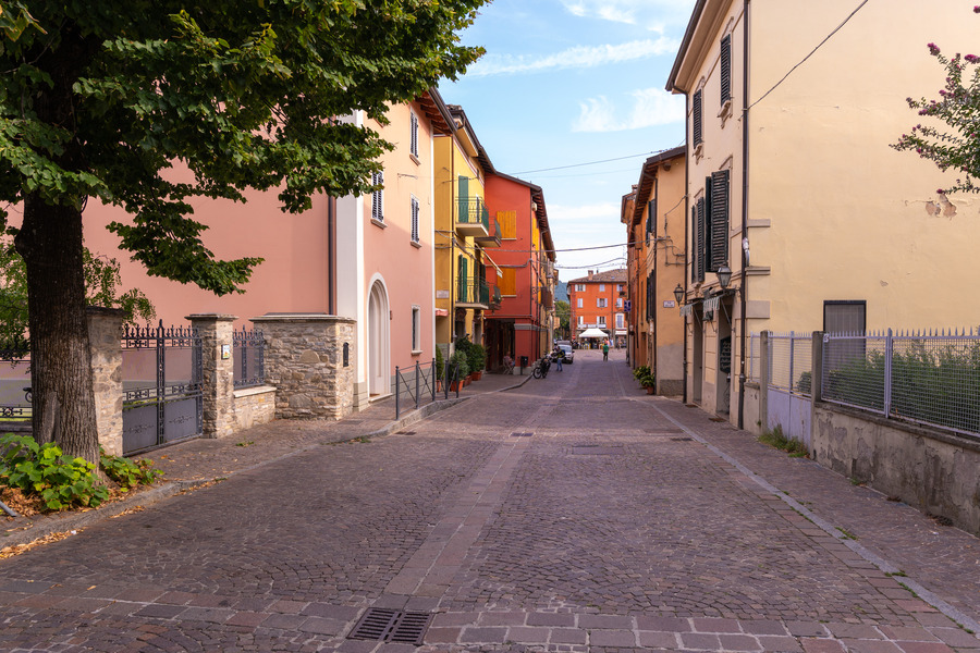 Strada negozi e botteghe